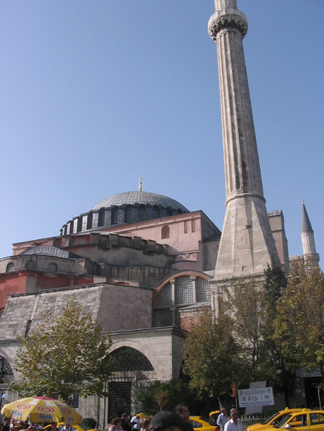 Dzamije i mnareti u Istanbulu 19 AU.jpg